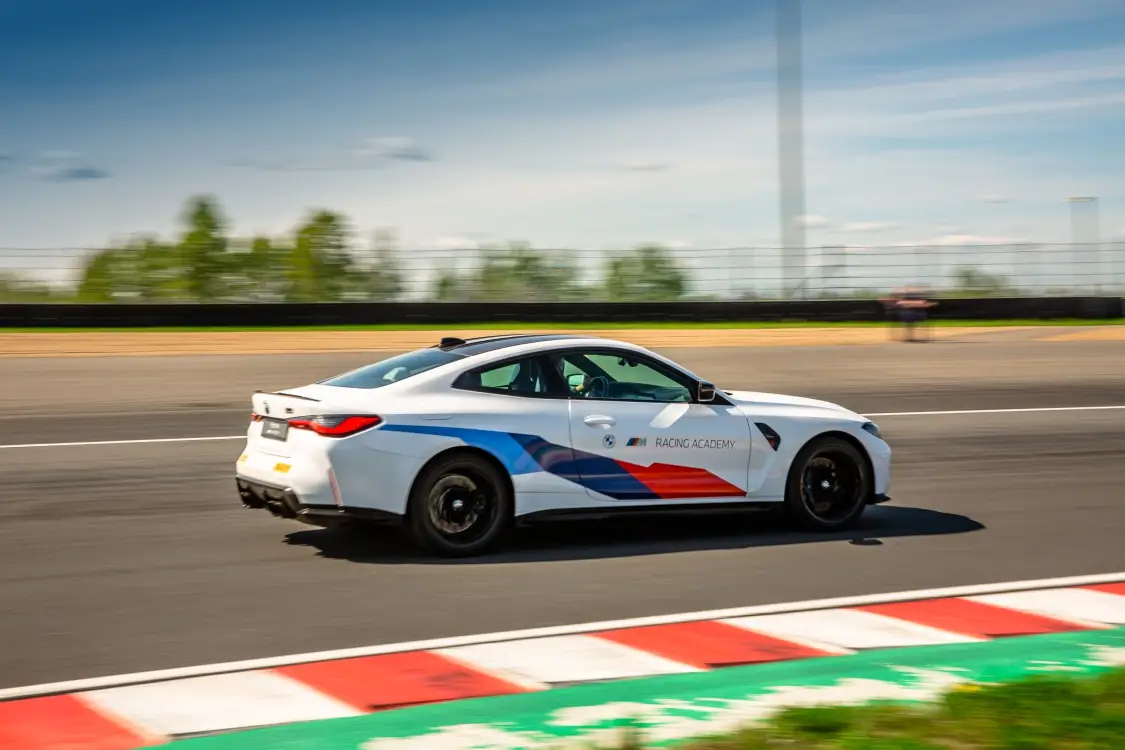 Гоночная Академия BMW M. Трек-сессии (BMW M5)